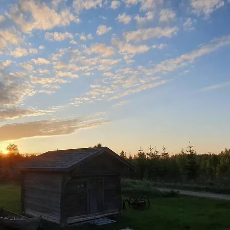 Vanha Maalaistila Apartmán *